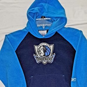 Dallas Mavericks Boys Hoodie